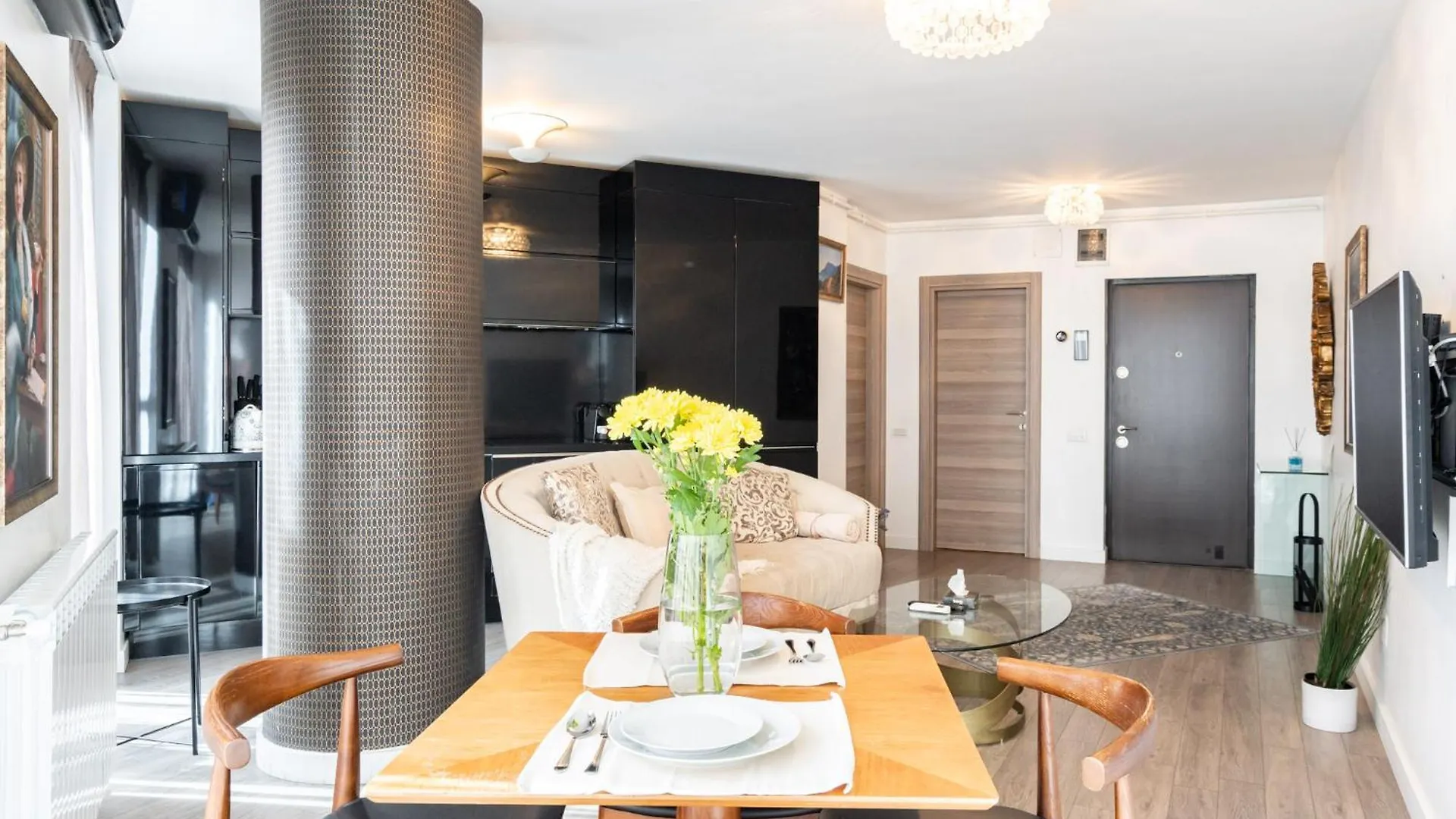 Arcadia Center New Build Apartment Bucharest 0*,