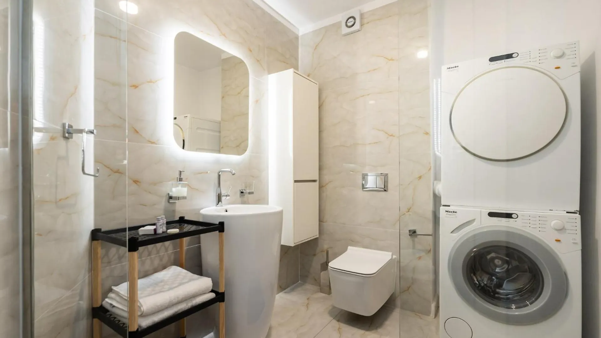 Arcadia Center New Build Apartment Bucharest Romania